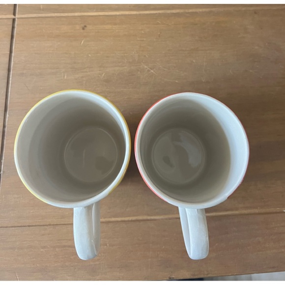 Brylane Home coffee mugs. Set of two in excellent condition. - Picture 4 of 5